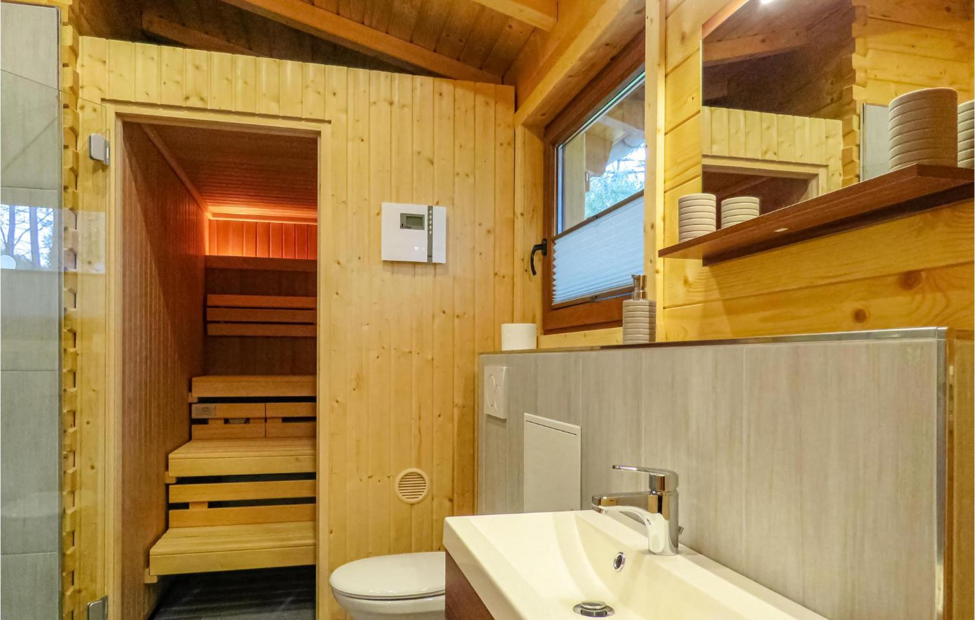 Amazing home in Merzalben with 2 Bedrooms, Sauna&WiFi Buitenkant foto